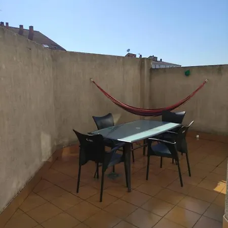 شقة Piso Centro Y Piscina Privada A 2km كامبادوس